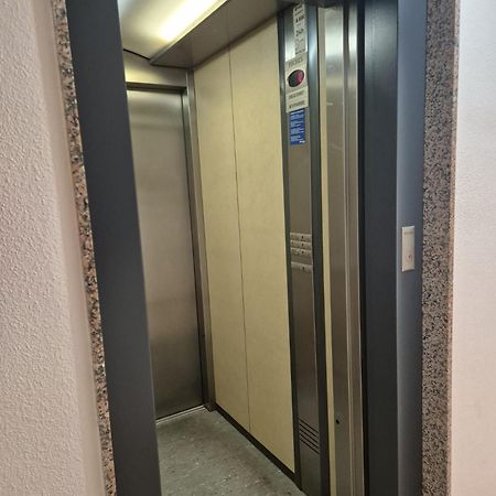 Апартаменты Espectacular Piso A 50 Metros Del Mar Торевьиа Экстерьер фото